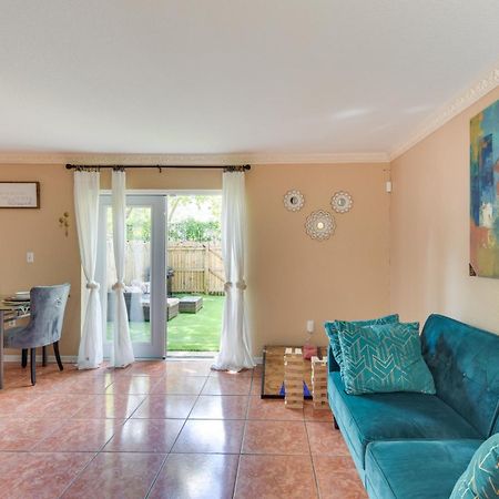 Opa-Locka Townhome, 15 Mi To Miami Beach! Екстериор снимка