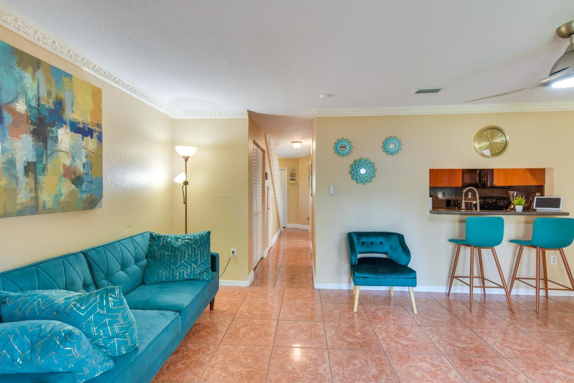 Opa-Locka Townhome, 15 Mi To Miami Beach! Екстериор снимка