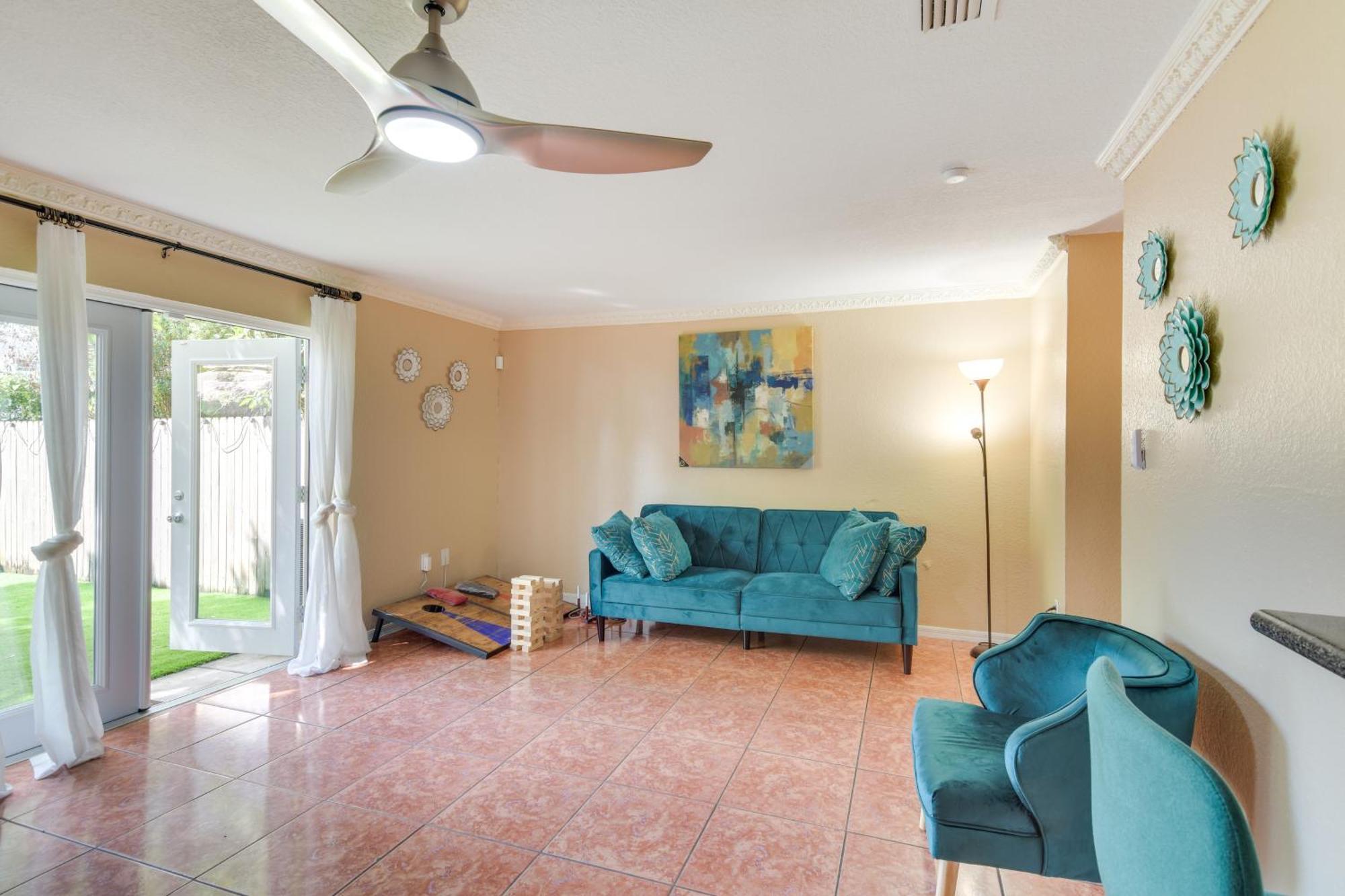 Opa-Locka Townhome, 15 Mi To Miami Beach! Екстериор снимка